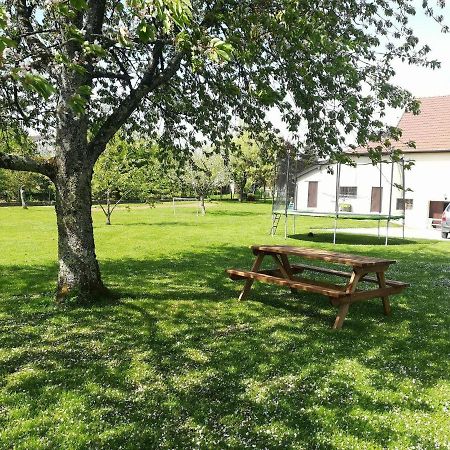 Studio A La Campagne Dans Corps De Ferme Renovee Chancey ภายนอก รูปภาพ